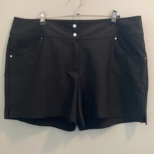 Black golf short size 14